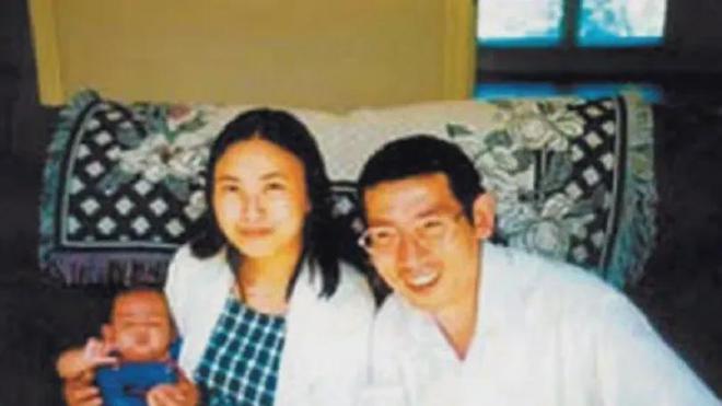 “抢娃大战”后来怎样了九游会j9ag中美夫妇(图22)
